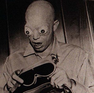 You should see me WITHOUT my
 make-up!